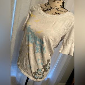 2/$10 BUNDLE ITEM.  Faded Glory T-Shirt.